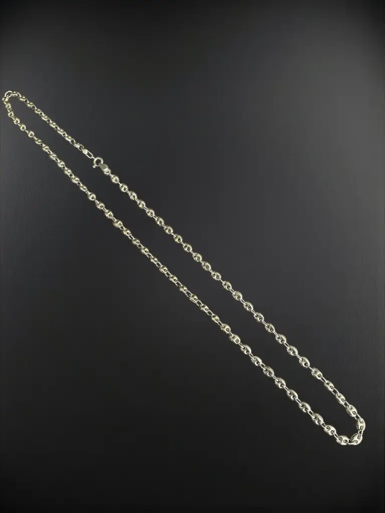 Cadena gucci extendida.webp