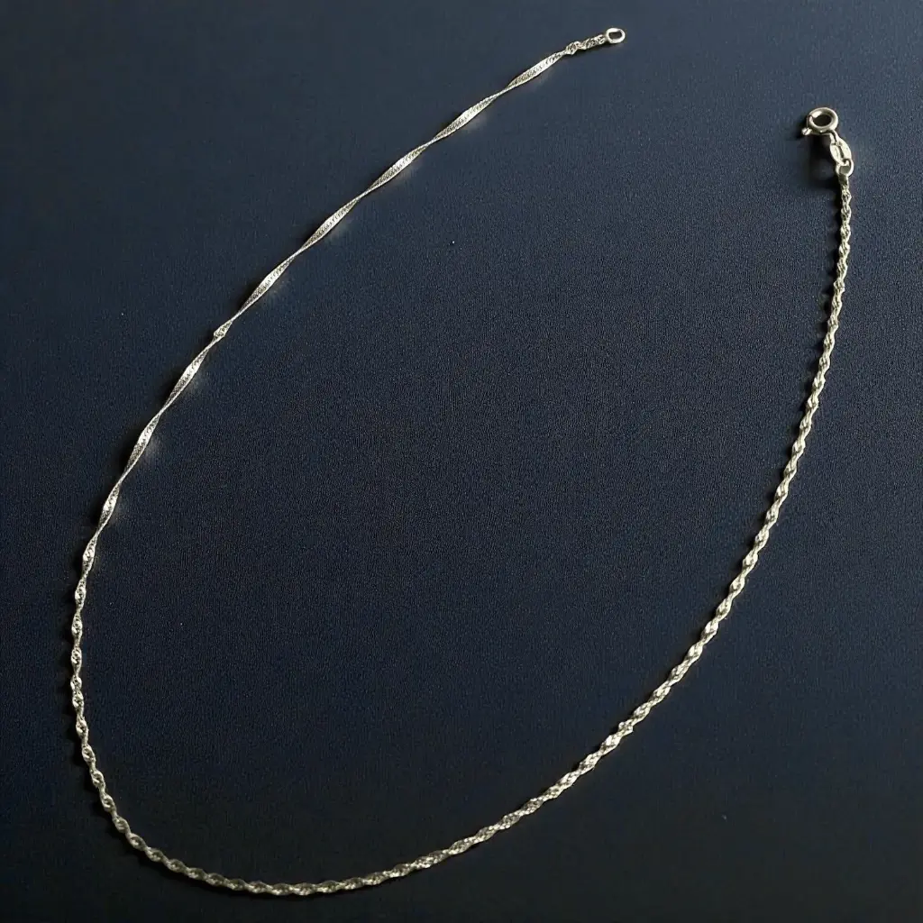 Cadena singapur 1.webp